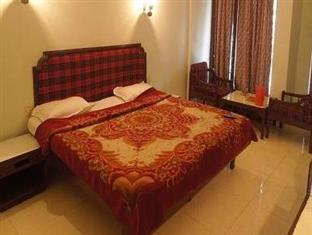Hotel Charlene Mussoorie Eksteriør bilde